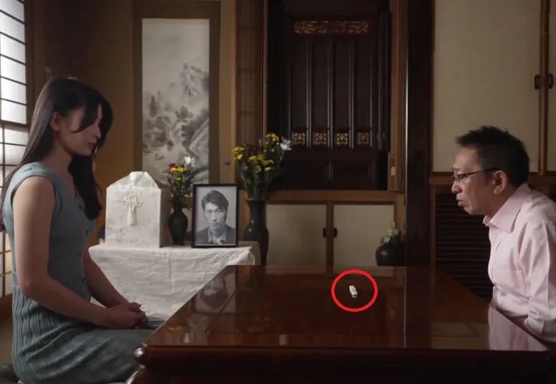 Một ngày sau tang lễ ông xã, vợ sắp cưới của con trai đã bị bố người chồng ép xoạc không bao đến mang thai